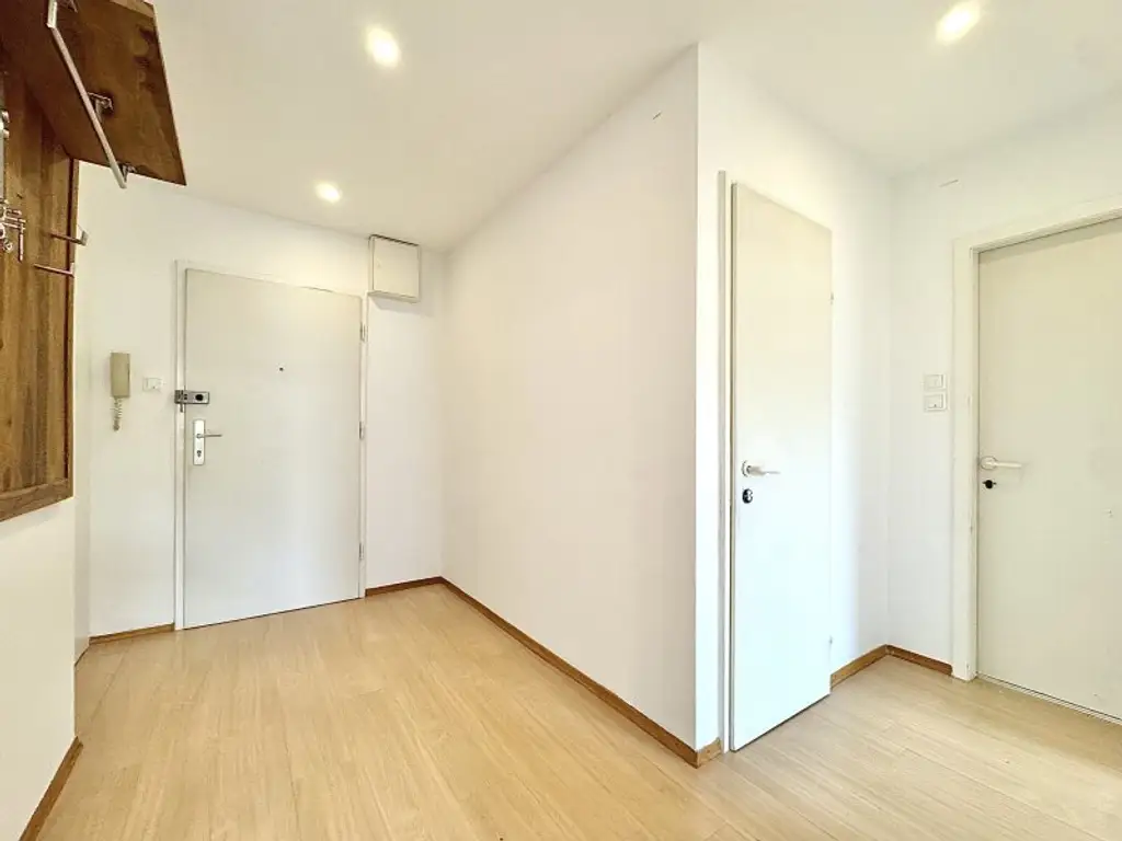 Ca. 9 Minuten vom Augarten! U6 in Gehweite I ruhige Loggia I Innenhoflage I