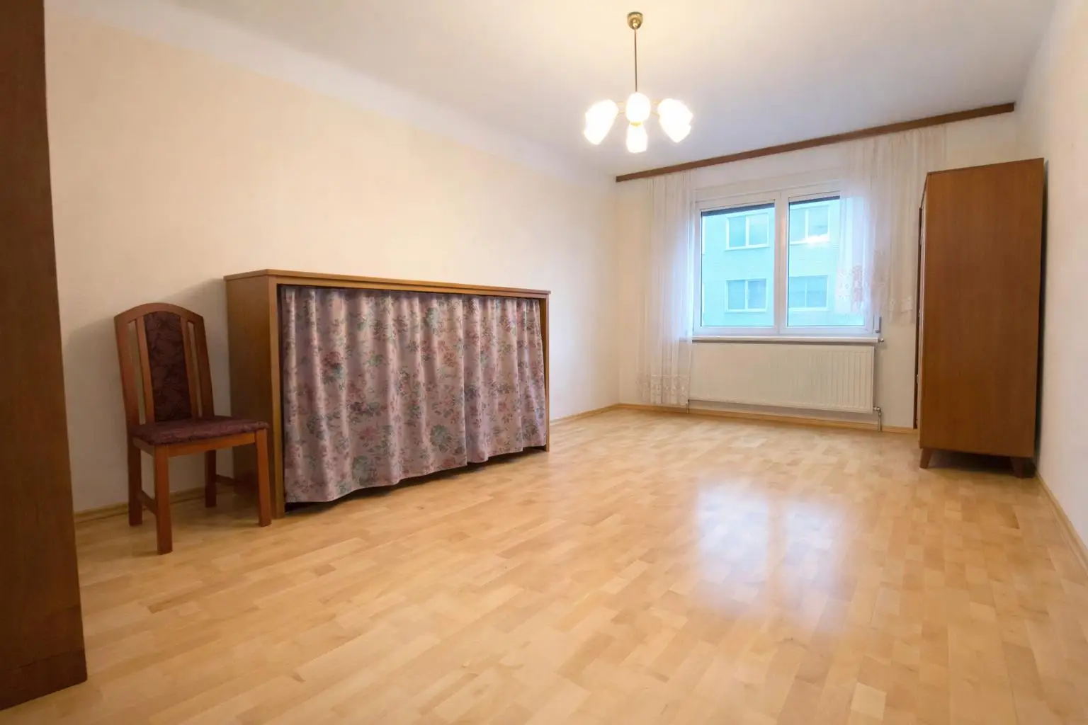 Schlafzimmer1_ki bearbeitet