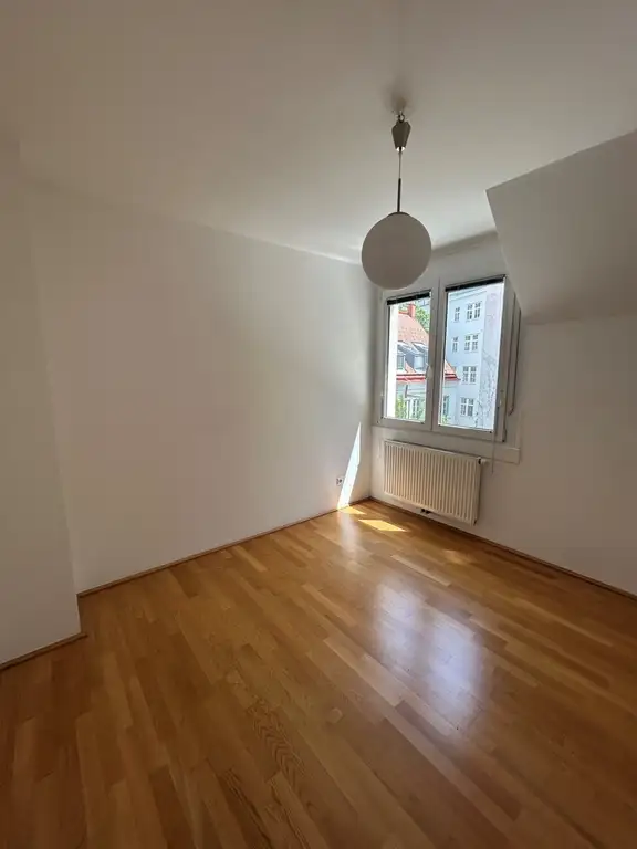 Schlafzimmer IIII