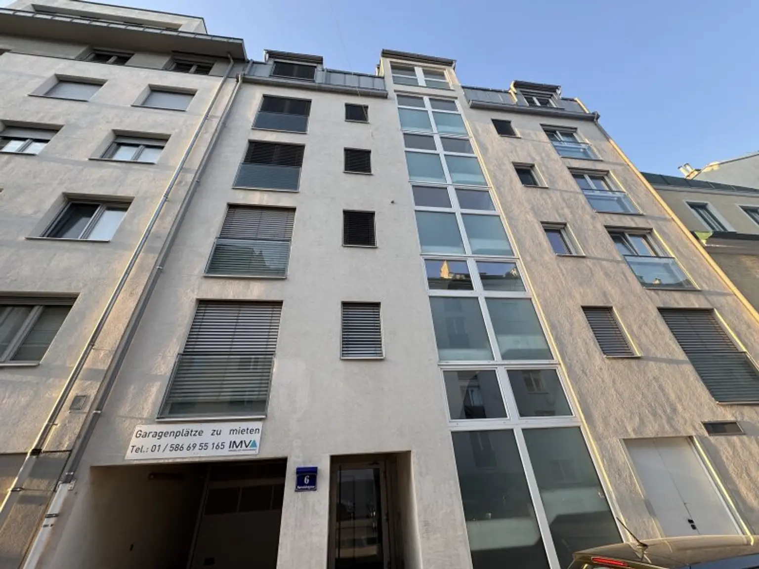 Traumhafte 3-Zimmer-Dachgeschoßwohnung mit Loggia in Döbling!