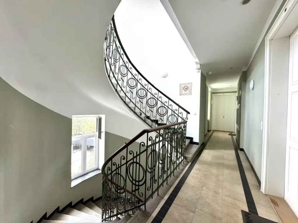 3-Zimmer + inkl. hochwertiger separater Einbauküche - Stilaltbau am Rennweg - S-Bahn St. Marx ums Eck