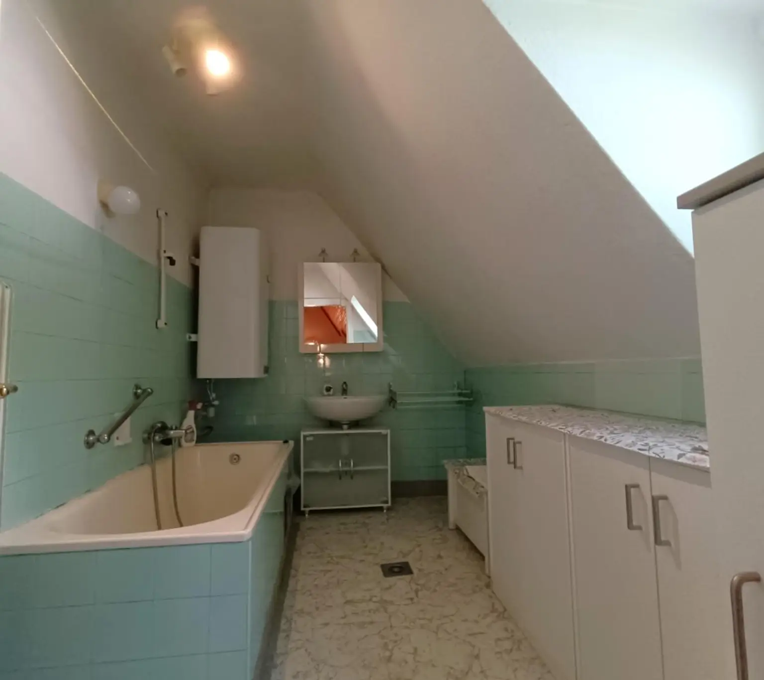 Einfamilienhaus mit viel Potenzial - Wohnen mit Weitblick