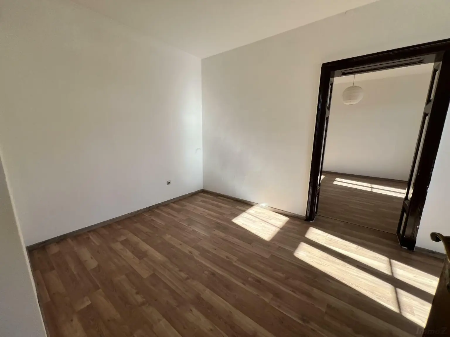 Bei XXX-Lutz, Wohnung mit Wohn-Essküche und 1 Zimmer ++Videorundgang++