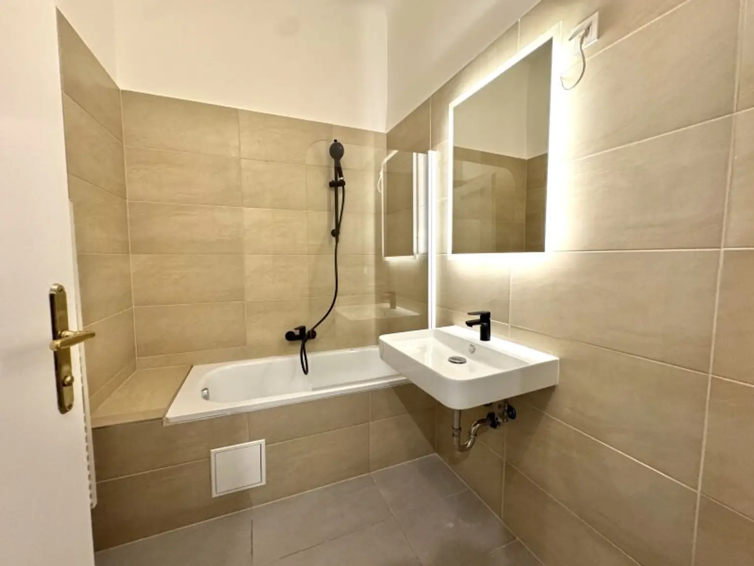 Cityapartment nahe U3 Schlachthausgasse - Charmanter Altbau in Ruhelage