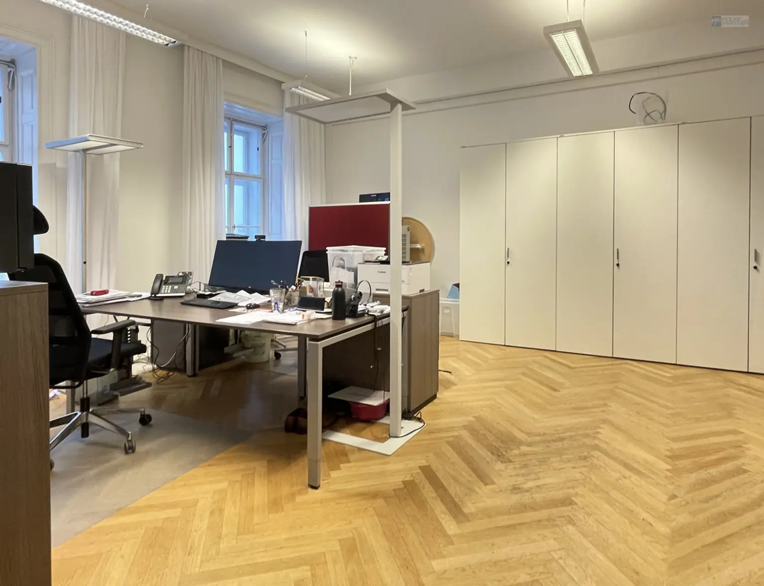 EINE ERSTKLASSIGE ADRESSE FÜR IHR UNTERNEHMEN