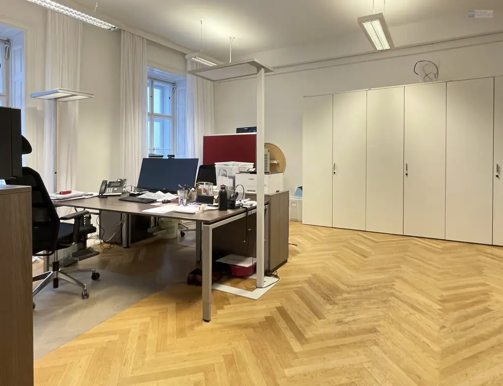 EINE ERSTKLASSIGE ADRESSE FÜR IHR UNTERNEHMEN