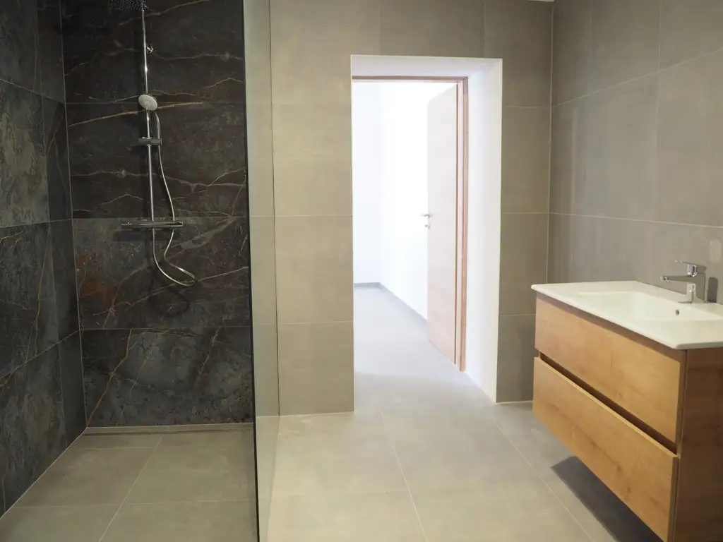 OPEN HOUSE - "Miethaus| Erstbezug nach Sanierung! Modernste Wärmepumpe!"