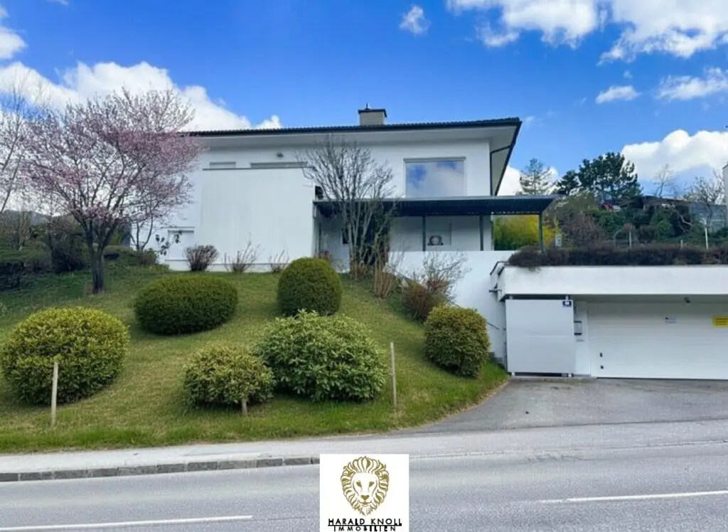 Charmantes Einfamilienhaus mit zwei Gärten und Panoramablick in Aldrans