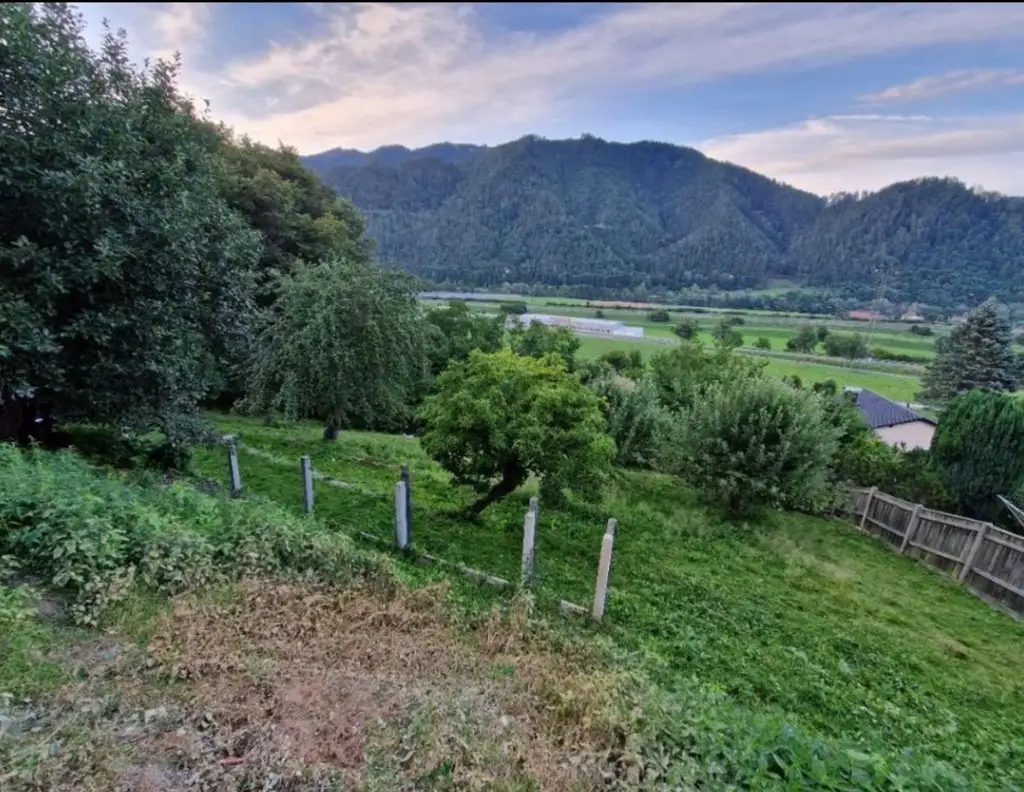 Grundstück mit Traumaussicht in Hanglage
