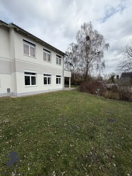 Bürogebäude nahe Haubiversum – Arbeiten mit Ötscherblick