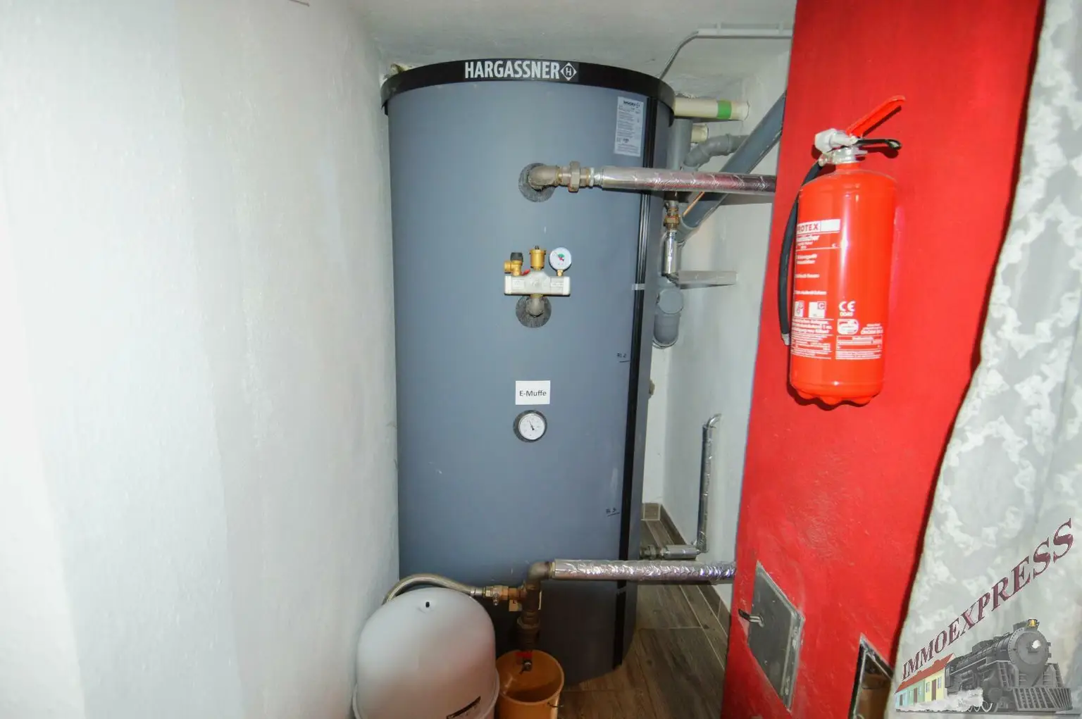 Gepflegtes Einfamilienhaus - Doppelcarport - Garage - neue Pelletheizung mit Solaranlage