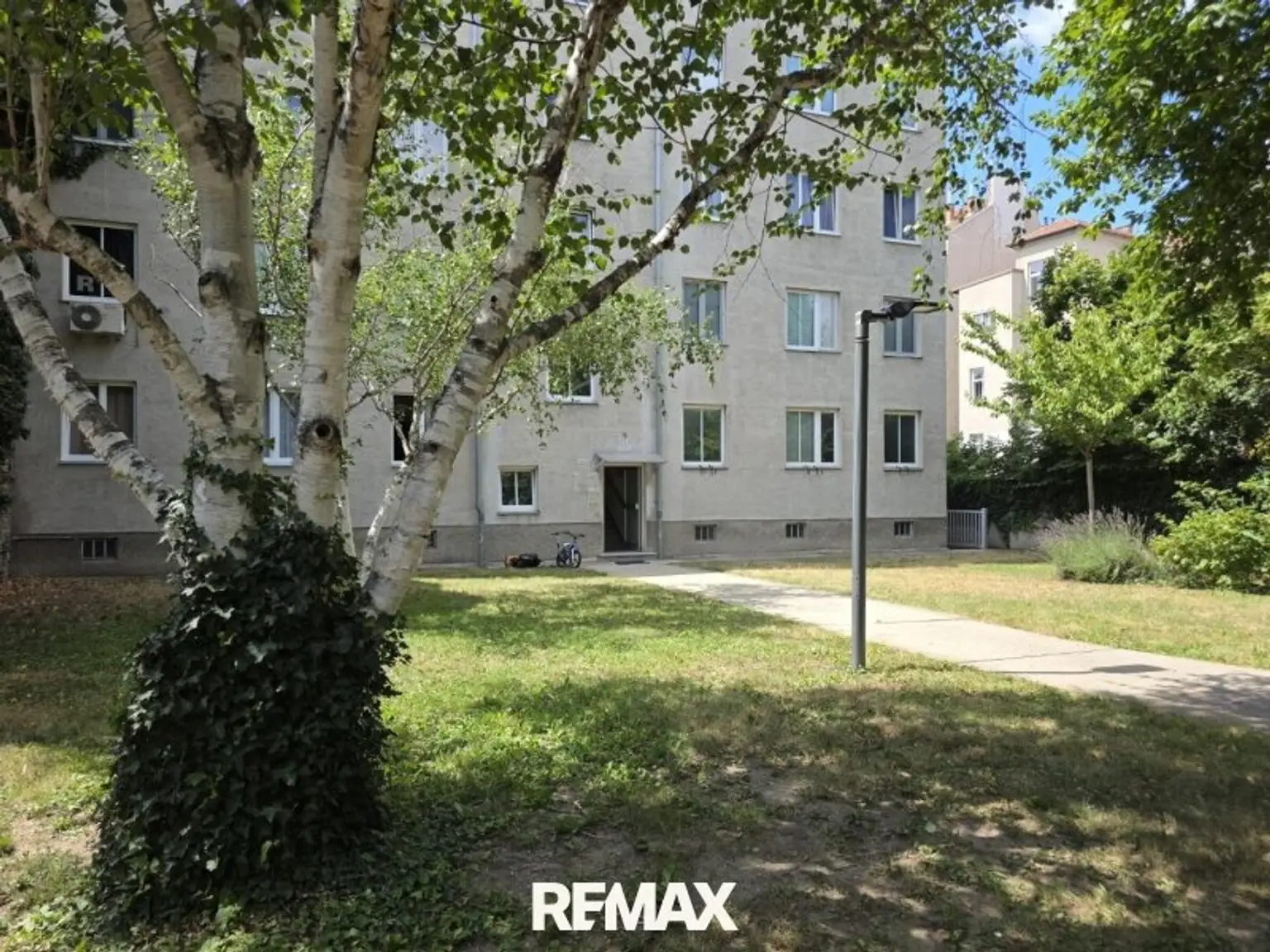 17 ETW 1210 - Innenhof