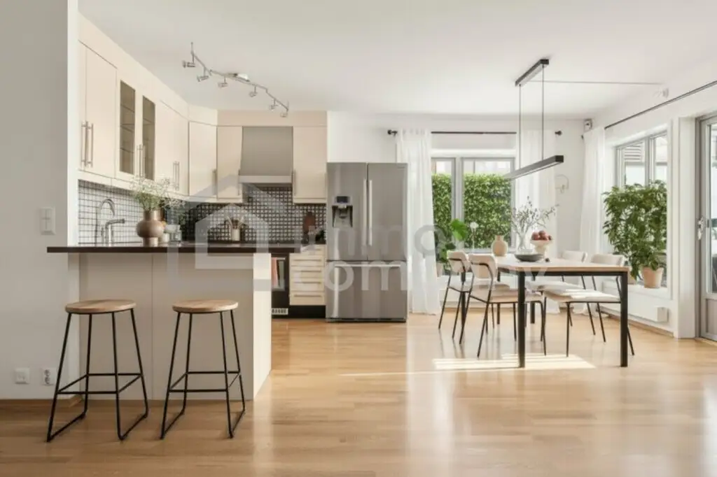 Reihenhaus  P R O V I S I O N S F R E I   :-)   // 1 ist noch frei...