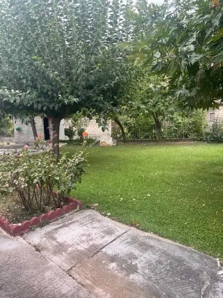 Renoviertes Einfamilienhaus im Landesinneren!