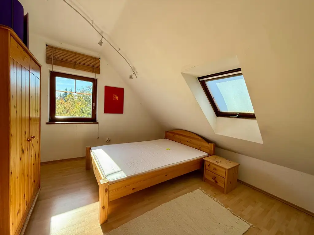 Charmantes Eckreihenhaus in begehrter Wohnlage von Bad Vöslau