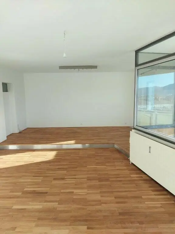 Provisionsfrei: neu sanierte Stadtblickwohnung Nähe LKH/Med-Uni - Leonhardstraße ab Dezember zu vermieten