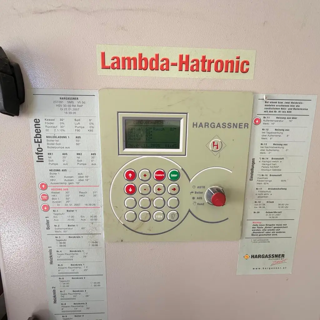 Wohnen in Aussichtslage mitten in der Natur auf  8 Ha. Grund, ehemalige Hofstelle!