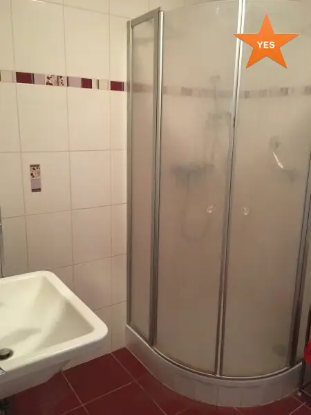 Provisionsfreier Kauf! Mehrfamilienhaus mit Gewerbeflächen - Rendite zwischen 6-7  % erzielbar