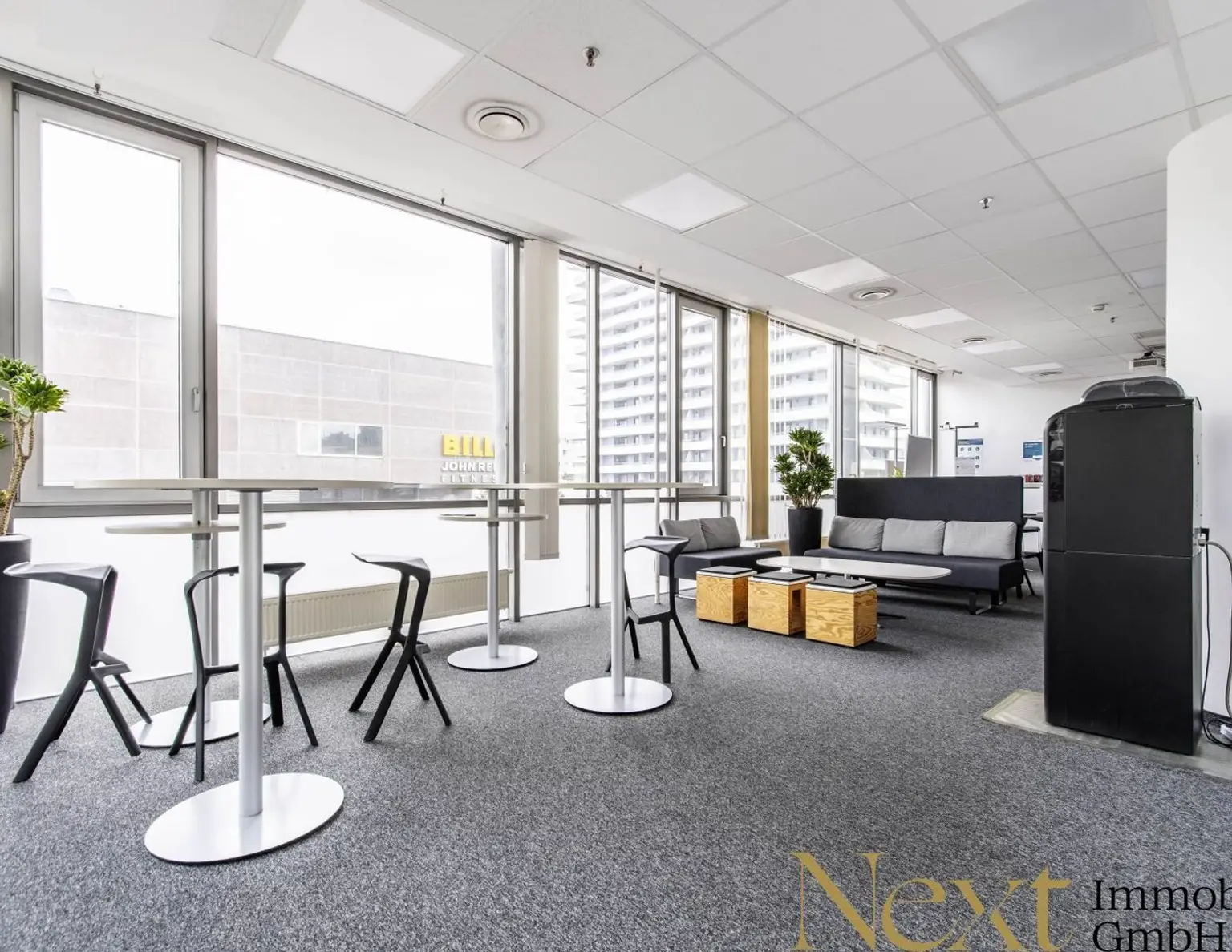 Helle und moderne Bürofläche im City Tower II in Linz zu vermieten!