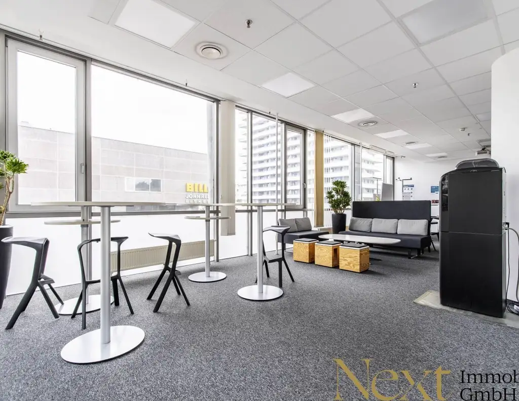 Helle und moderne Bürofläche im City Tower II in Linz zu vermieten!