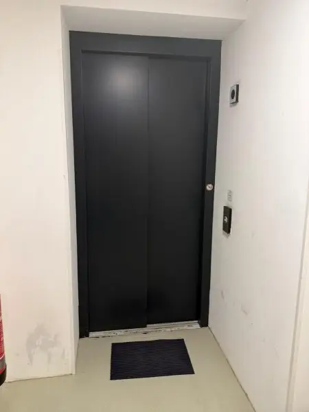 Wunderbare Dachgeschosswohnung in Top Lage mt Garage im Eigentum