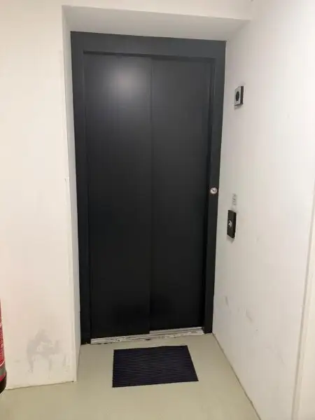 Wunderbare Dachgeschosswohnung in Top Lage mt Garage im Eigentum