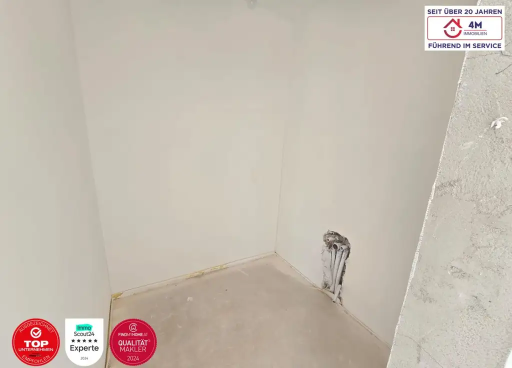 Charmanter Altbau trifft modernen Wohnkomfort: Stilvolle, belagsfertige 2-Zimmer-Wohnung mit 39,44 m² im Erstbezug
