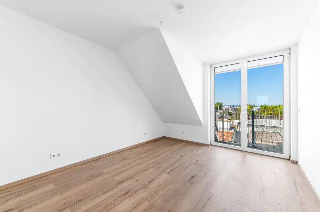 Wien liegt Ihnen zu Füßen: Dachgeschoßmaisonette mit Terrasse