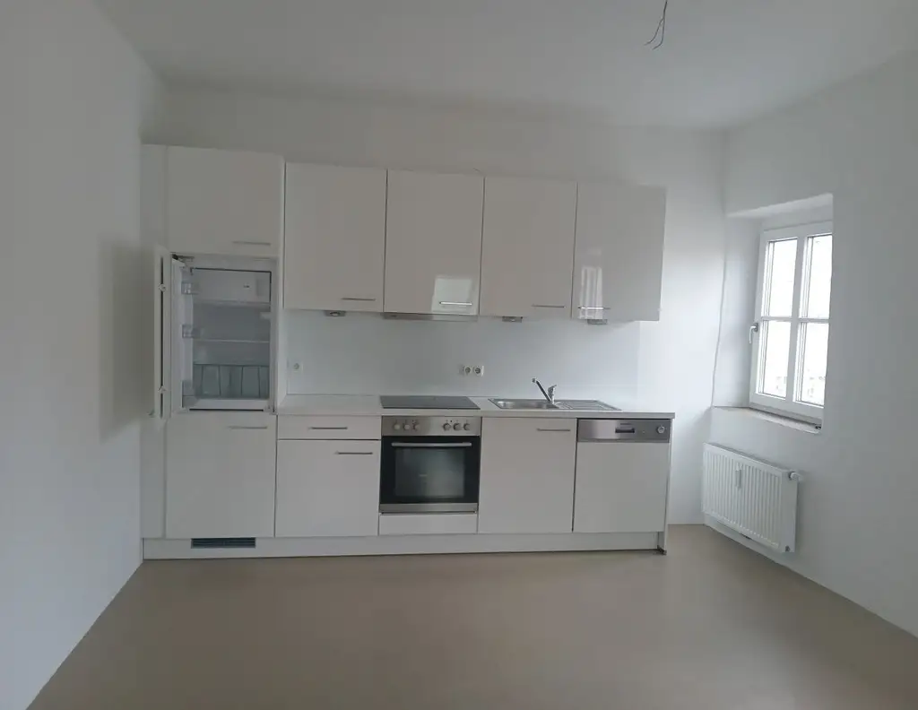 schöne 3-Zimmer-Wohnung mit möblierter Küche im Zentrum von Schärding