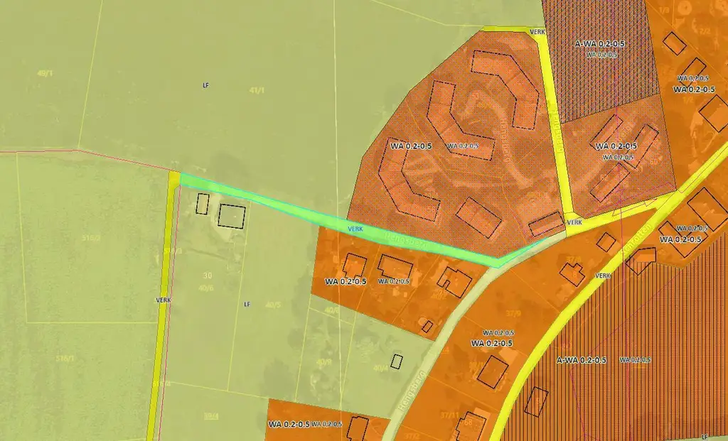 Baugrund mit altem Gebäude und Bauerwartungsland mit Weganteil im Zentrum von Hengsberg