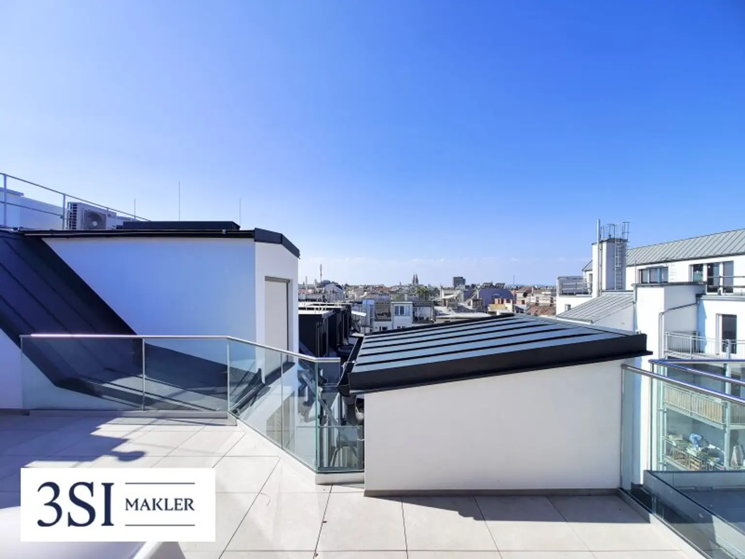 Hochwertiger Dachgeschosstraum mit Terrasse und Weitblick nahe AKH und St. Anna Kinderspital