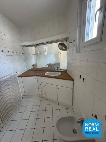Dachgeschosswohnung mit Terrasse Nähe Oper