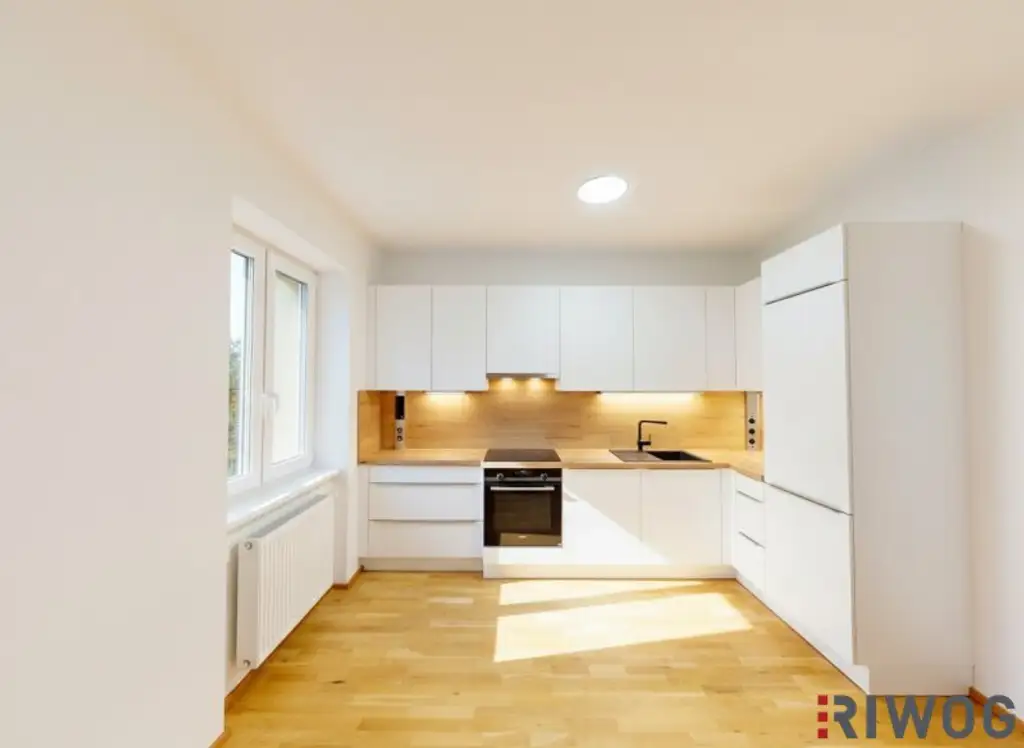 ERSTBEZUG nach SanierungI ca. 86m² WNFL I Tischler Küche mit Siemens Geräten I Nahe Schönbrunner Schlosspark I Ruhelage