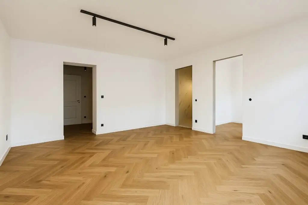 Altbaucharme bewahrt. Wohnkomfort neu definiert.