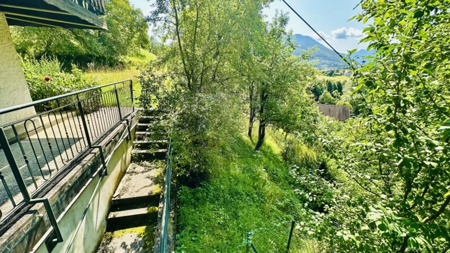 Besichtigungstag am 19.09.2025 !! Traumhaftes Einfamilienhaus mit Bergblick