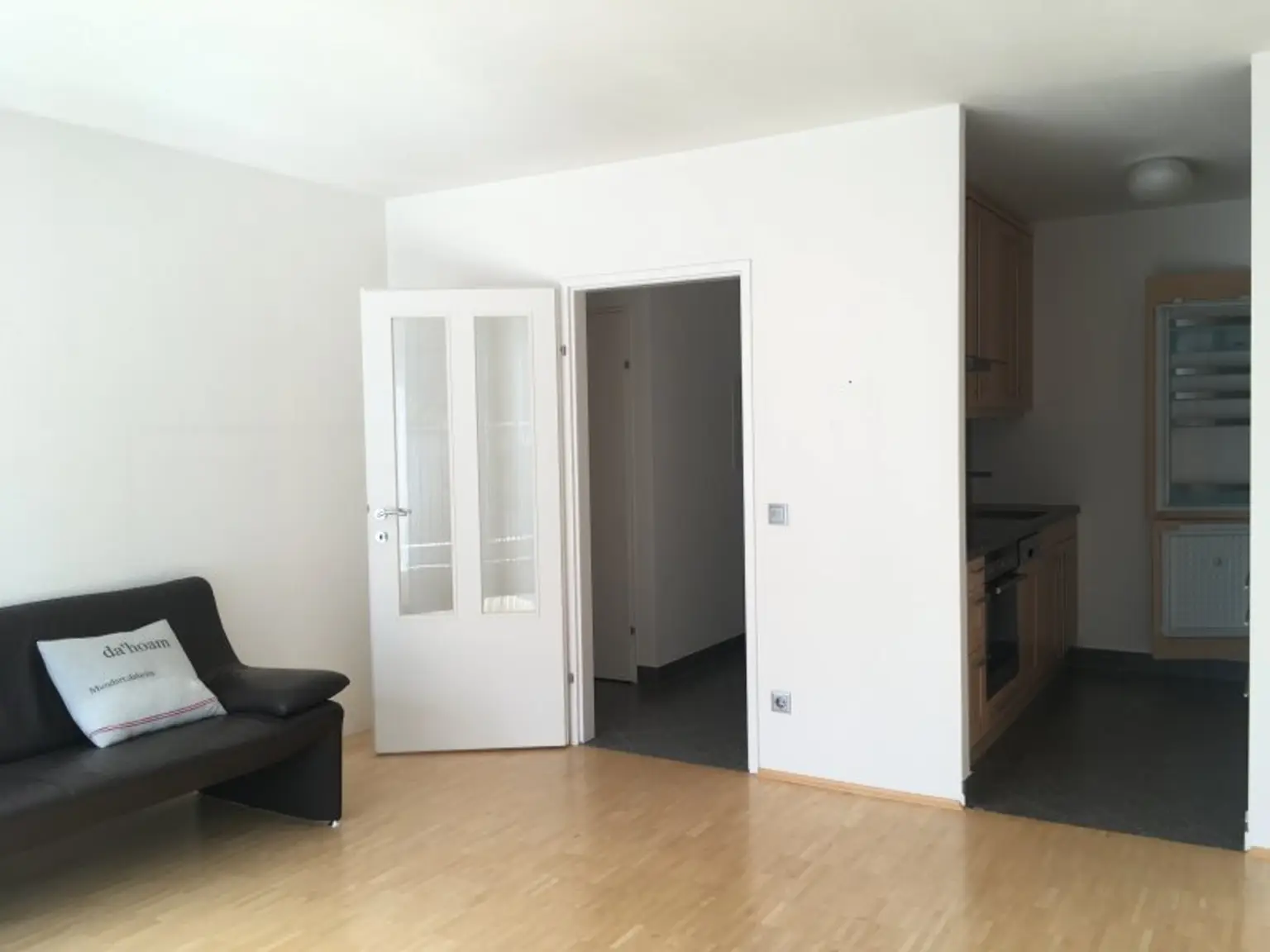 Moderne 3 Zimmerwohnung nähe Schloss Hetzendorf ruhe Lage Terrasse +Stellplatz