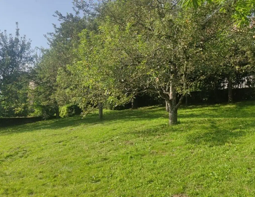 Traumhaftes Baugrundstück in Moosburg, Kärnten - 877 m² für Ihre Wohnträume!