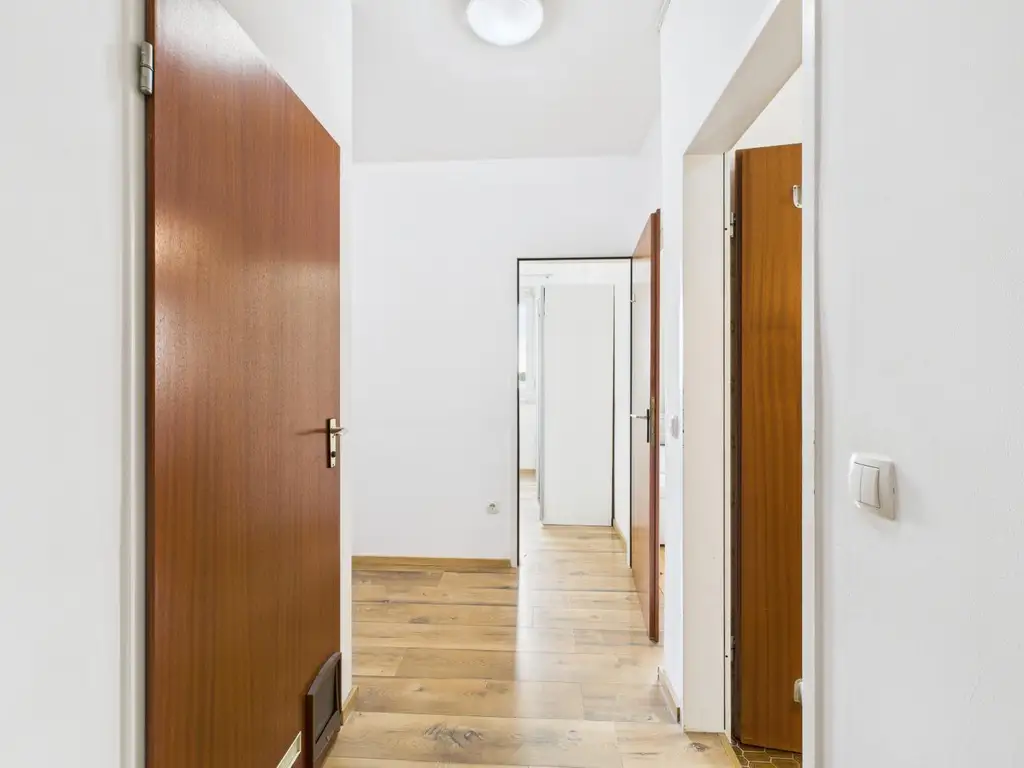 Gepflegte 2-Zimmer-Wohnung in  4050 Traun – Ihre Chance auf Eigentum zum Top-Preis