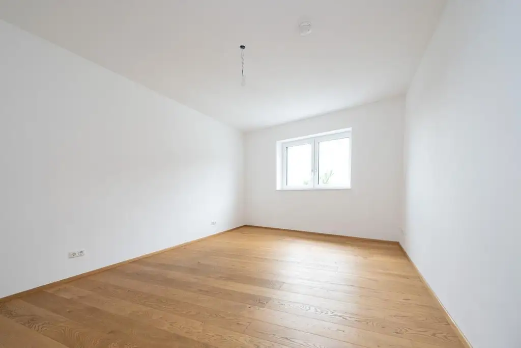 Exklusives Wohnen über drei Etagen mit traumhafter Dachterrasse und PANORAMABLICK im Zentrum von Sierning!