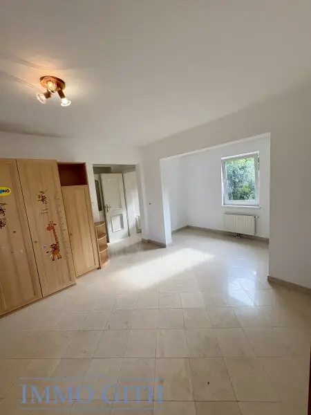 GROSSZÜGIGE DOPPELHAUSHÄLFTE IN GRÜNRUHELAGE MIT WIENBLICK IN MARIA ENZERSDORF ZU MIETEN!
