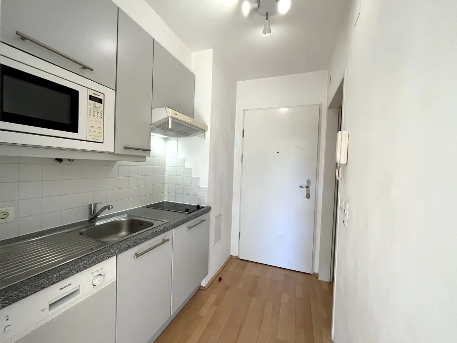 Wohnen beim Schubertpark - Helle Einzimmerwohnung in guter Lage!