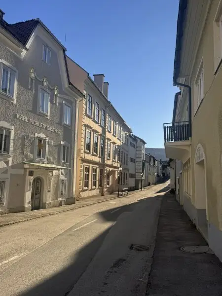 ATTRAKTIVES BAURECHT IM ORTSZENTRUM VON MARIAZELL