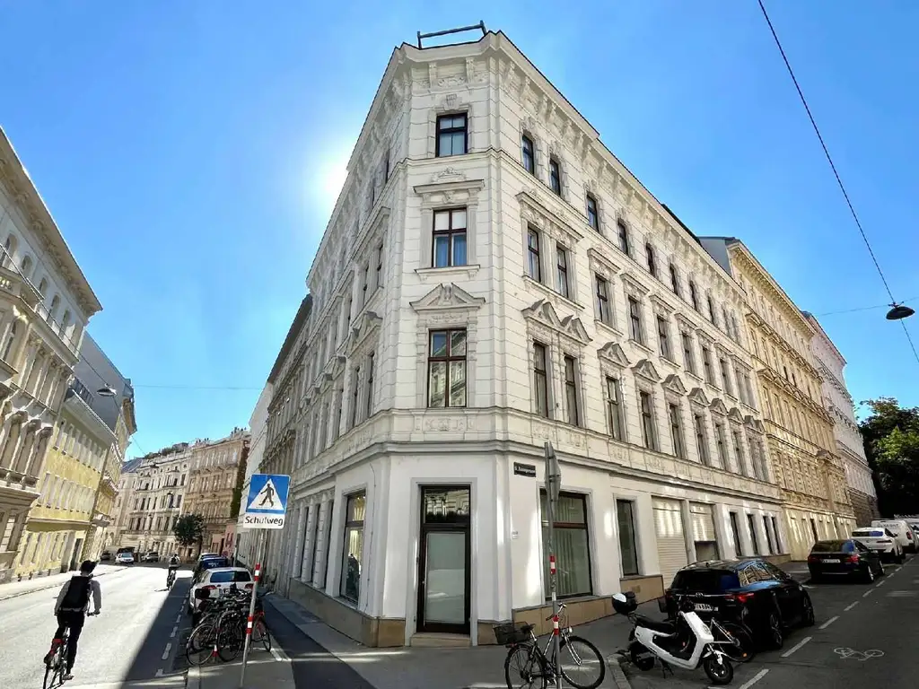 4 -Zimmer Altbauwohnung Nähe Cottageviertel