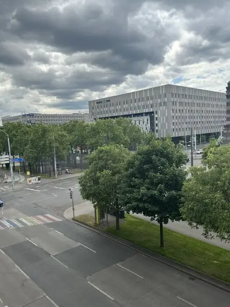 Blick zum Westbahnhof