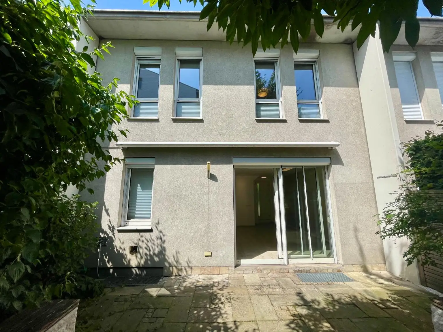 FEIN WOHNEN! CHARMANTE MAISONETTEWOHNUNG/REIHENHAUS IN TOP LAGE!