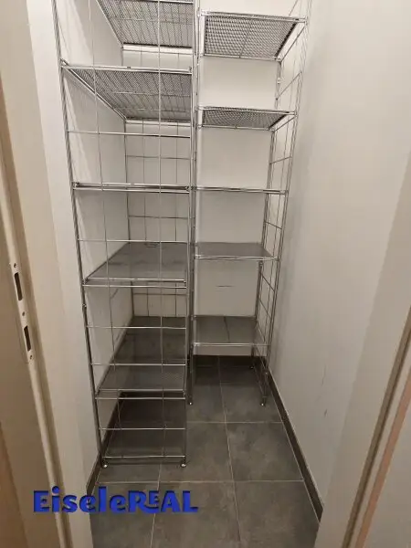 Tolle 3 Zimmer Wohnung – Balkon - Tiefgaragenplatz