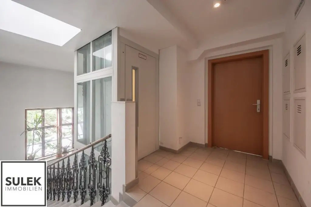 Wohntraum realisieren: DG-Maisonettewohnung mit Balkon & Terrasse in der Florianigasse!