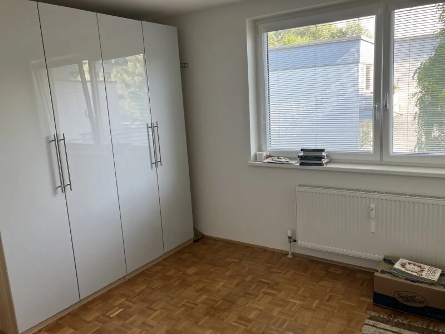 Hübsche 2-Zimmer-Wohnung mit großem Balkon und Garage in Aigen zu verkaufen
