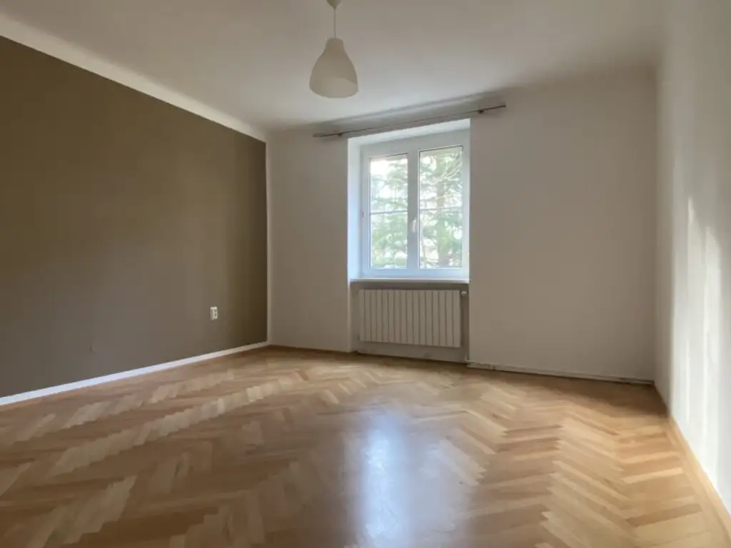 Schöne Eigentumswohnung in guter Lage