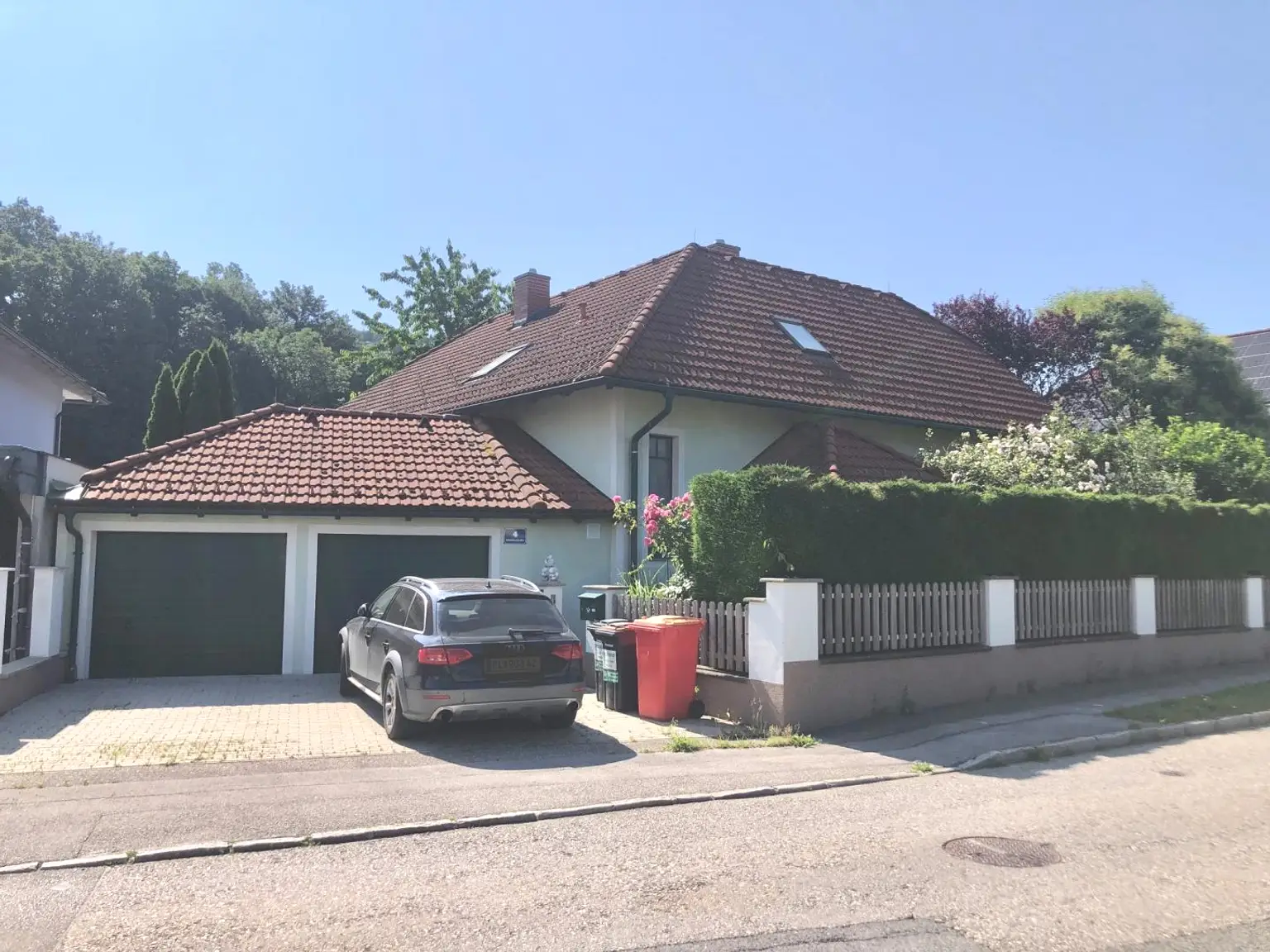 MIETWOHNHAUS MIT POOL, SAUNA UND WINTERGARTEN IN SONNIGER LAGE in  3033 Altlengbach / Sankt Christophen